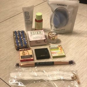 🌟🌟MAKEUP BUNDLE🌟🌟